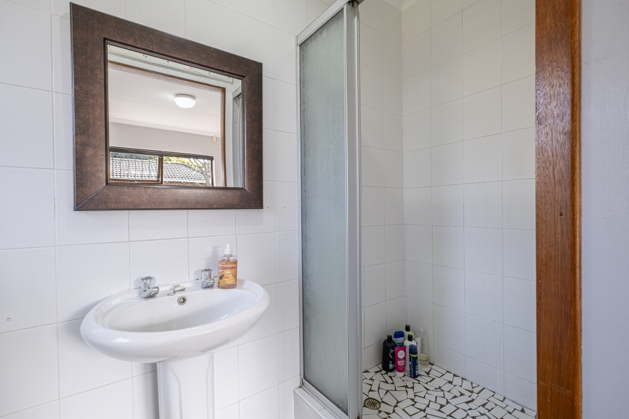 4 Bedroom Property for Sale in Summerstrand Eastern Cape